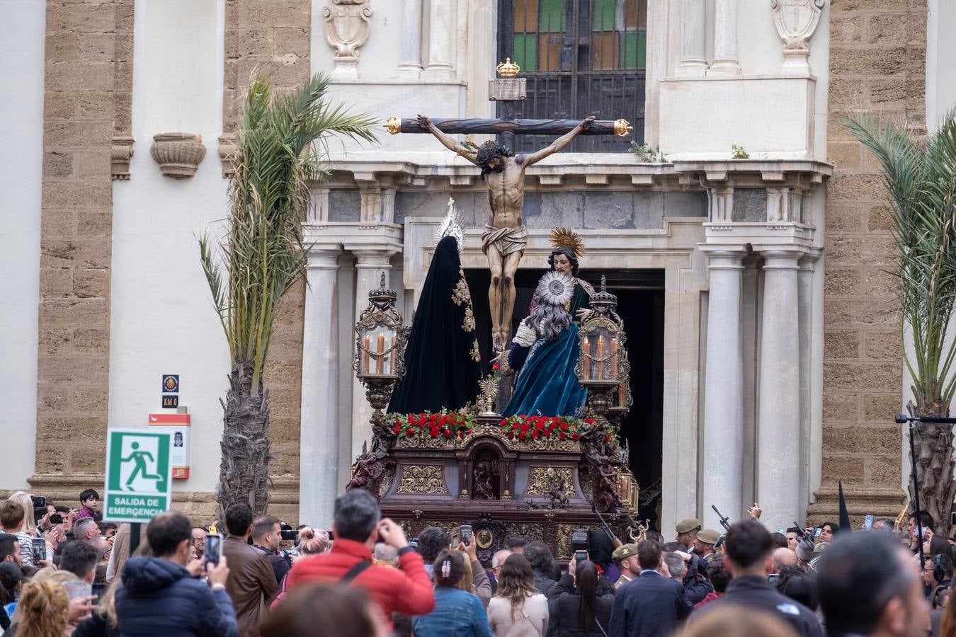 Fotos: Piedad procesiona el Martes Santo en Cádiz