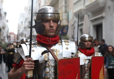 Fotos: Ecce-Homo, el Martes Santo en Cádiz