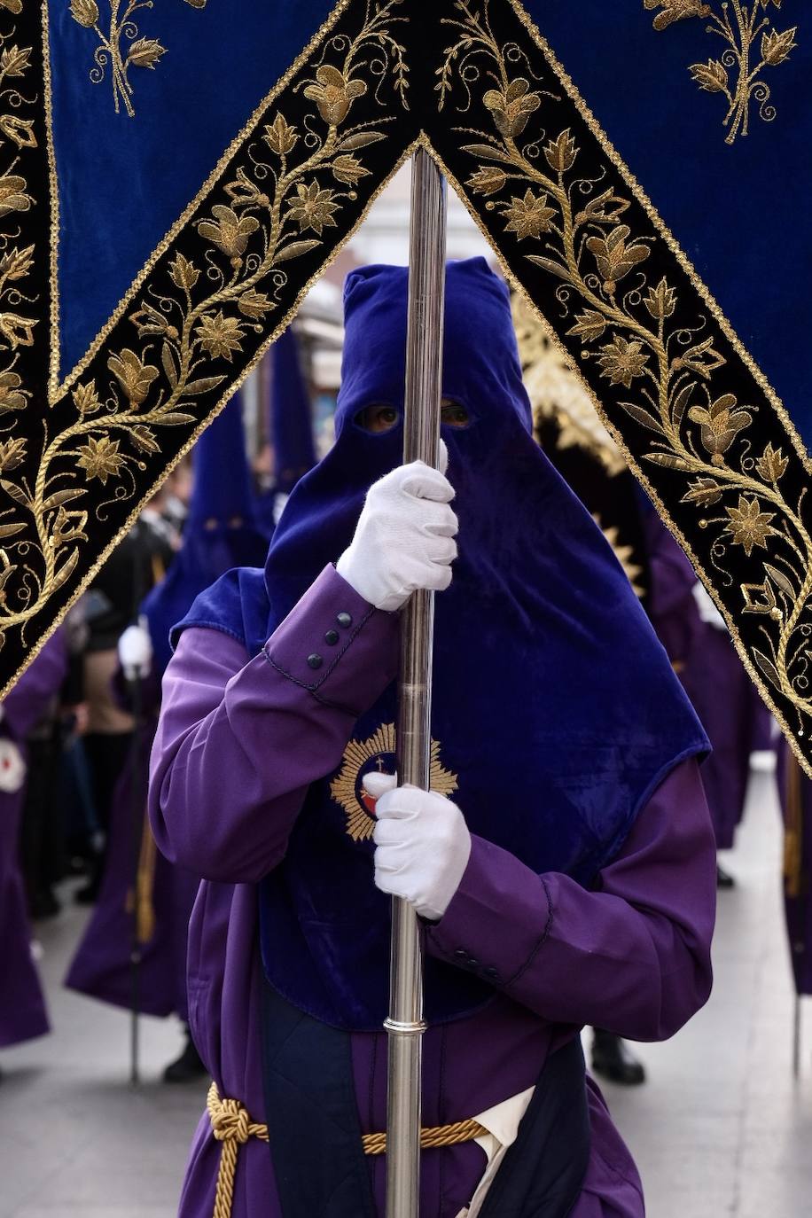 Fotos: Afligidos, el Jueves Santo en Cádiz