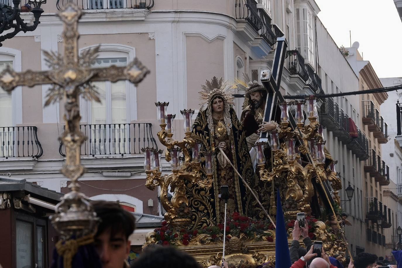 Fotos: Afligidos, el Jueves Santo en Cádiz
