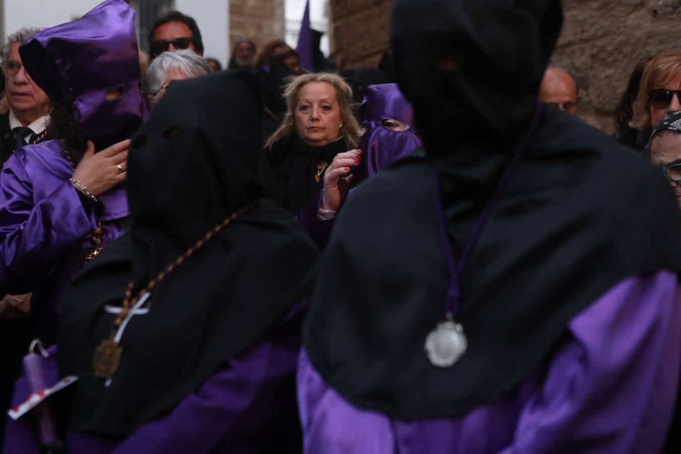 Fotos: Nazareno, el Jueves Santo en Cádiz