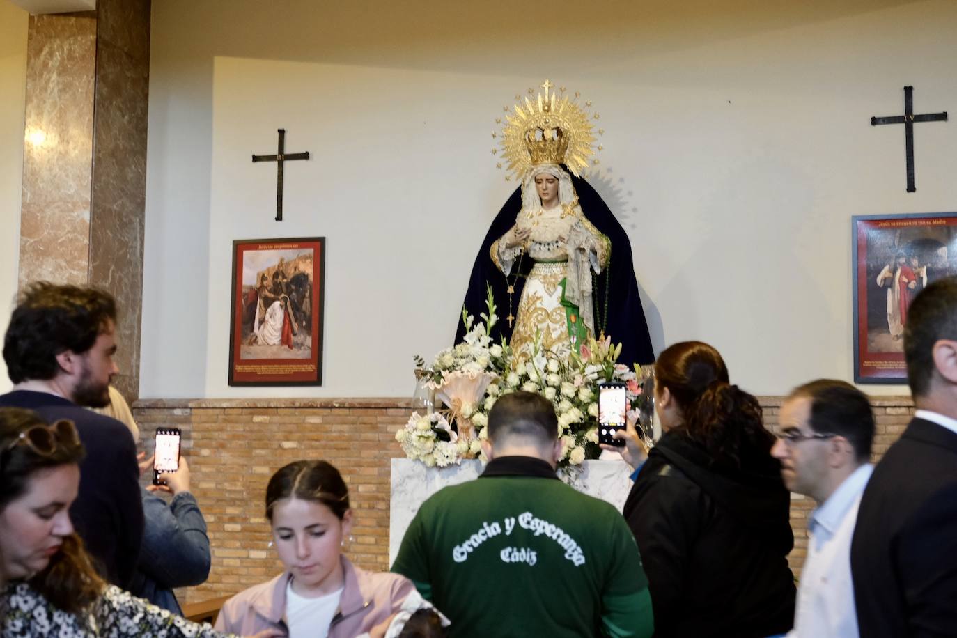 Fotos: Ofrenda floral en San Severiano