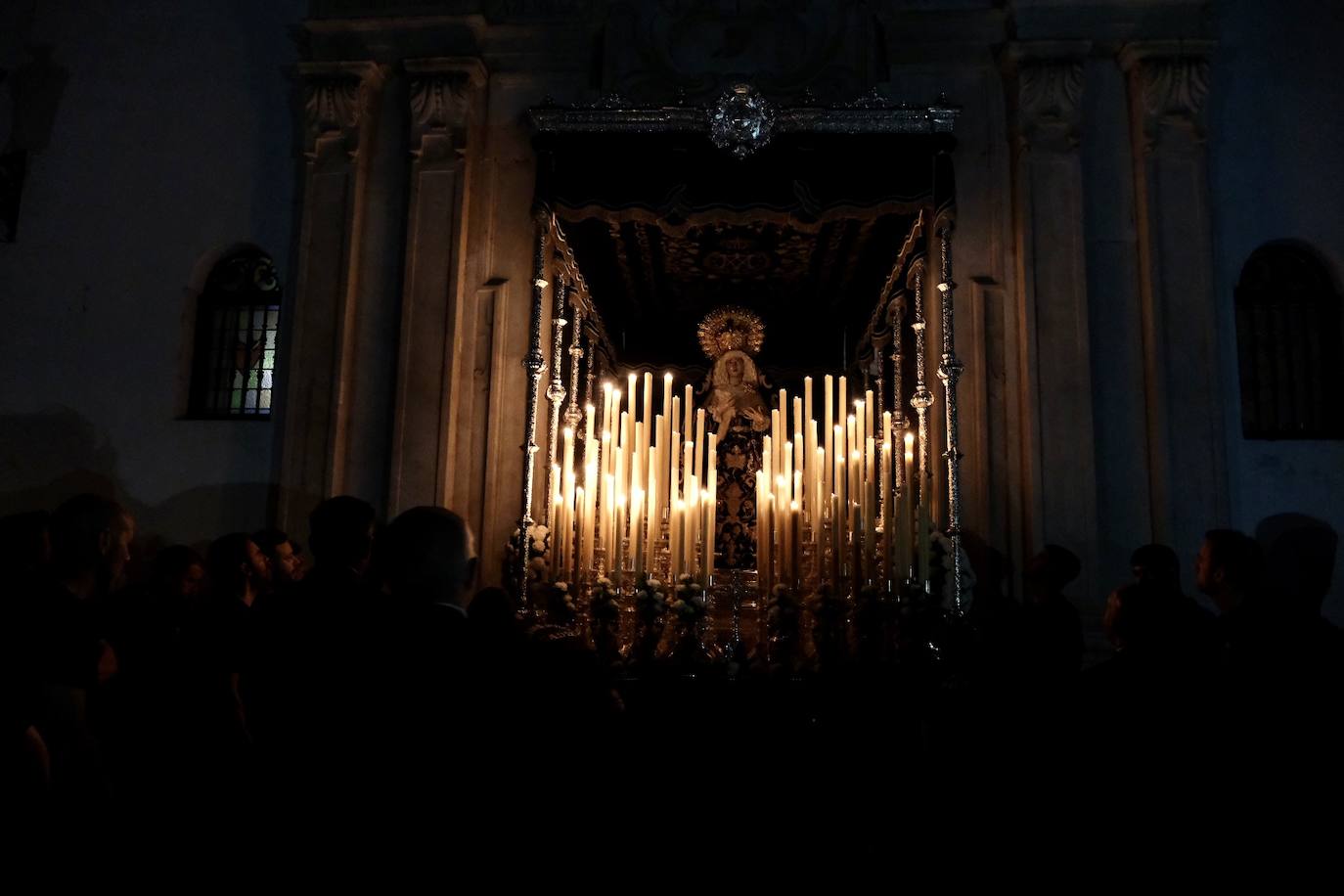 Fotos: Buena Muerte, la sobriedad de la hermandad de San Agustín