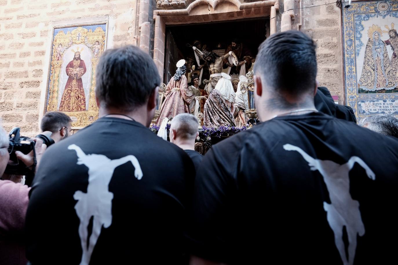 Fotos: Descendimiento, el Viernes Santo en Cádiz