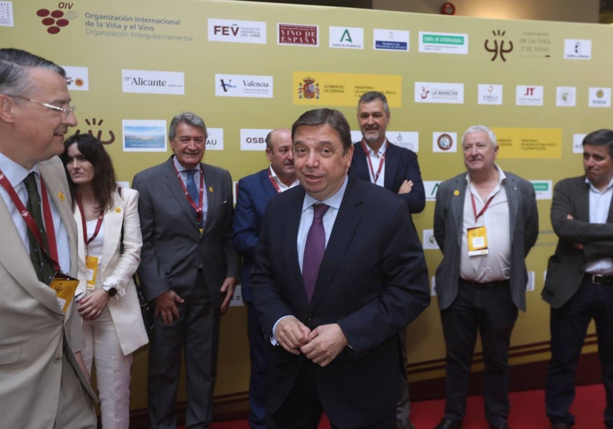 Luis Planas, en el Palacio de Congresos de Cádiz