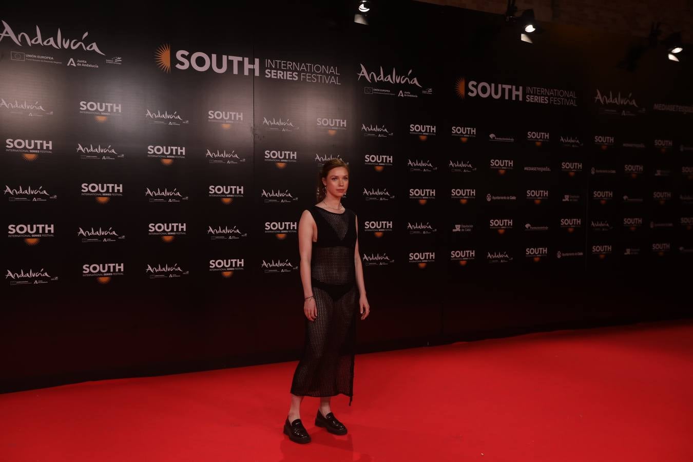 Alfombra roja: Cádiz recibe a las estrellas del South al ritmo de la Macarena