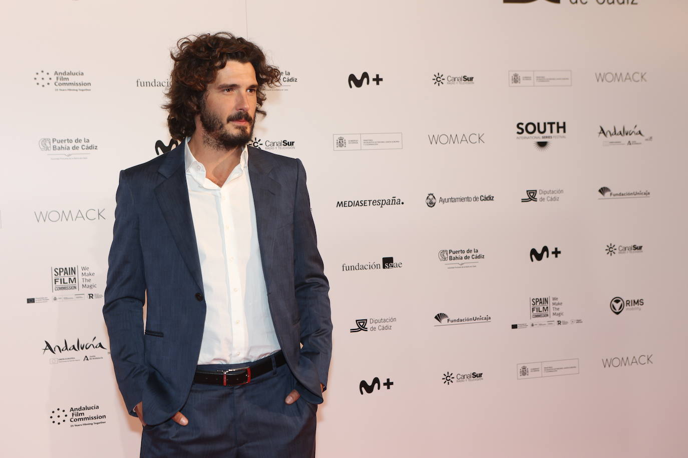 Todas las imágenes de la alfombra roja del South Series este martes: Melanie Olivares, Yon González, Amaia Aberasturi, Bea Segura, Ella Kweku...