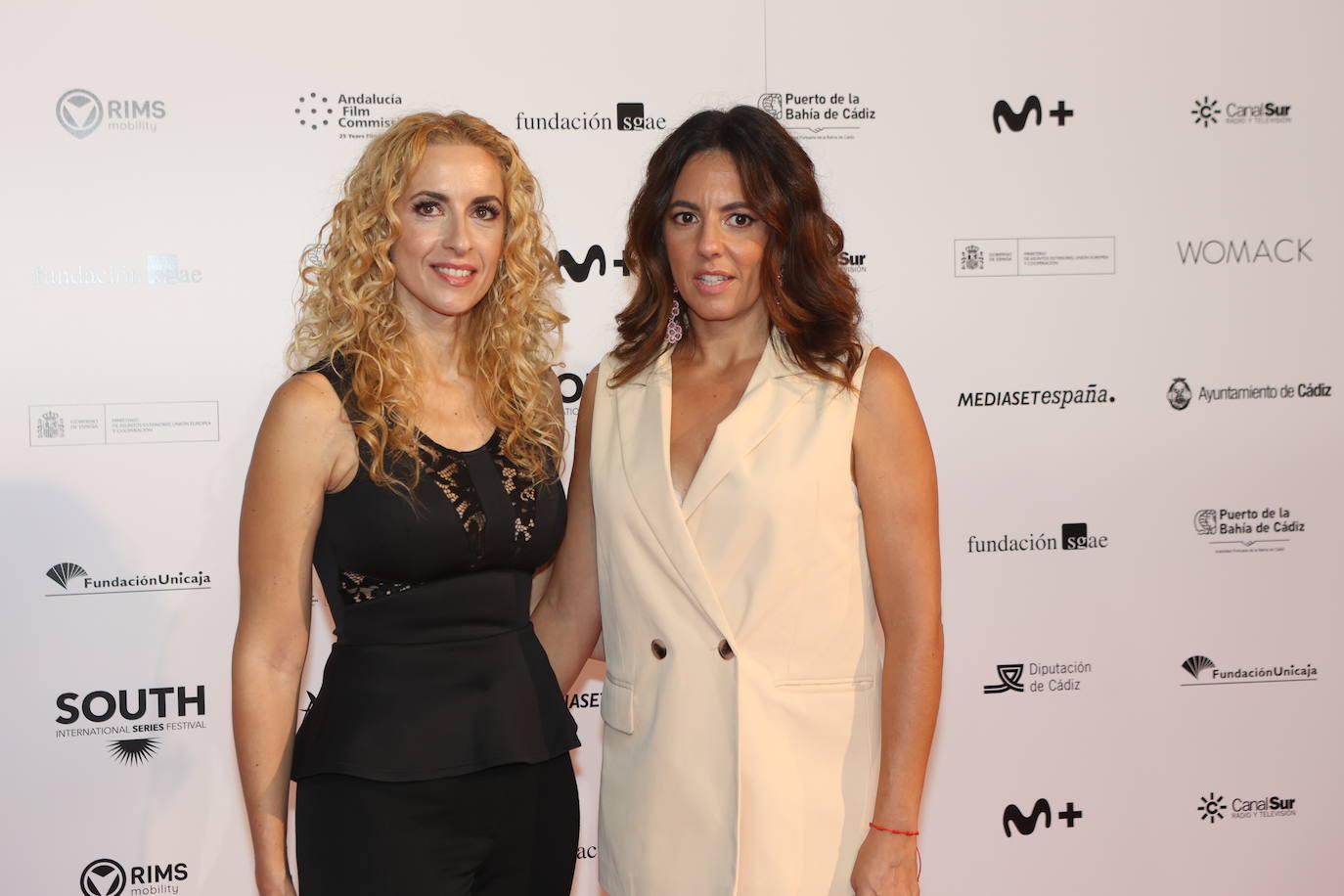 Todas las imágenes de la alfombra roja del South Series este martes: Melanie Olivares, Yon González, Amaia Aberasturi, Bea Segura, Ella Kweku...