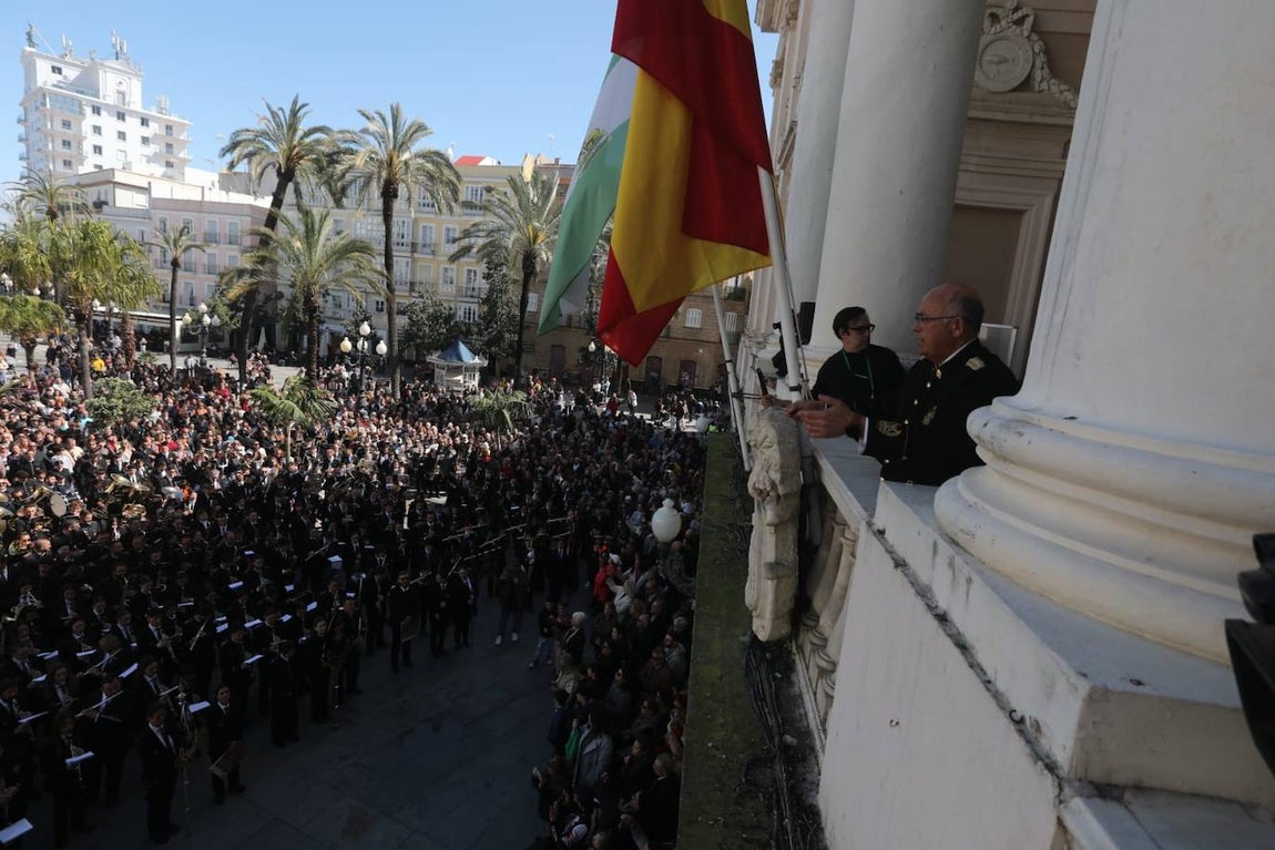 Fotos: pasacalles de bandas en el III Congreso Andaluz de Música de Semana Santa
