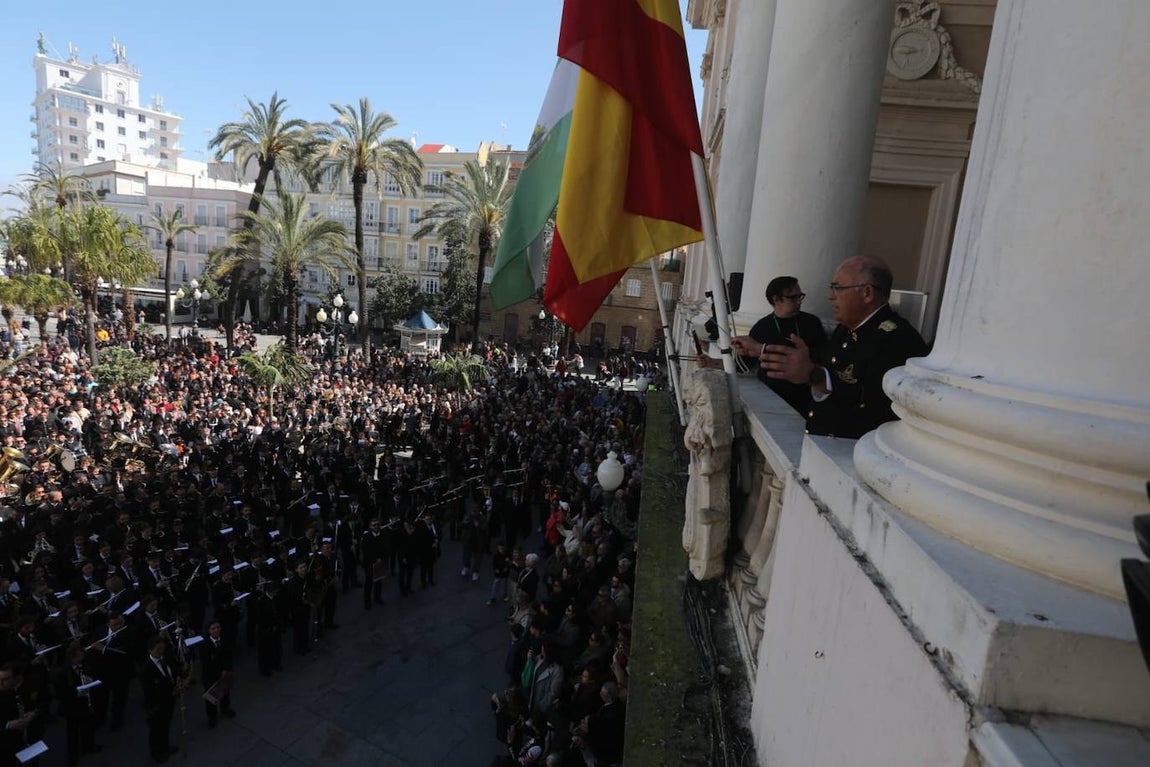 Fotos: pasacalles de bandas en el III Congreso Andaluz de Música de Semana Santa