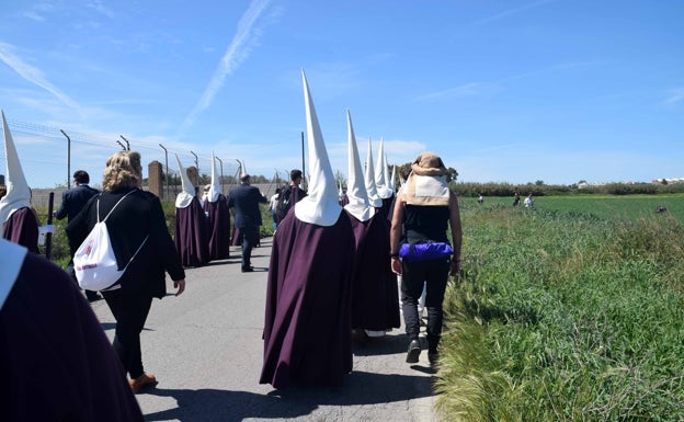 La Entrega repetirá su particular gesta y Barbadillo volverá a Las Viñas en la Semana Santa de Jerez 2024