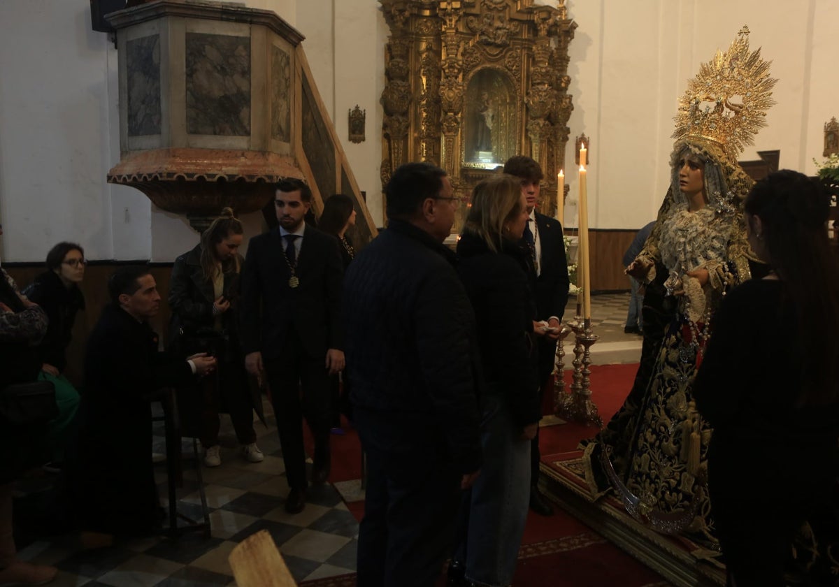 Amor fraterno en el corazón de María Santísima de los Dolores este Viernes de Dolores