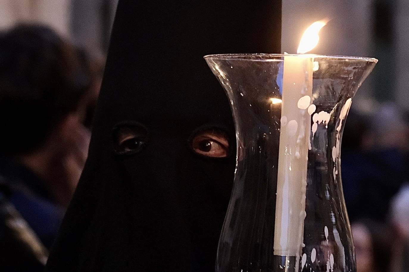 Fotos: Servitas en el Viernes de Dolores de la Semana Santa de Cádiz 2024