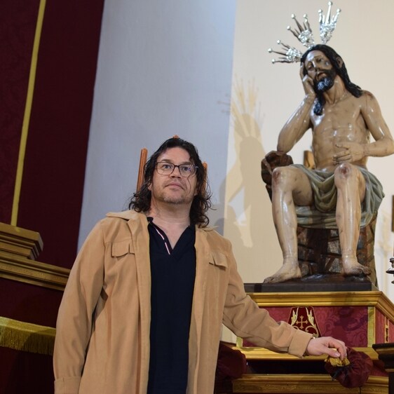 Juan Granados: «Le he cantado una saeta hasta al Santísimo»