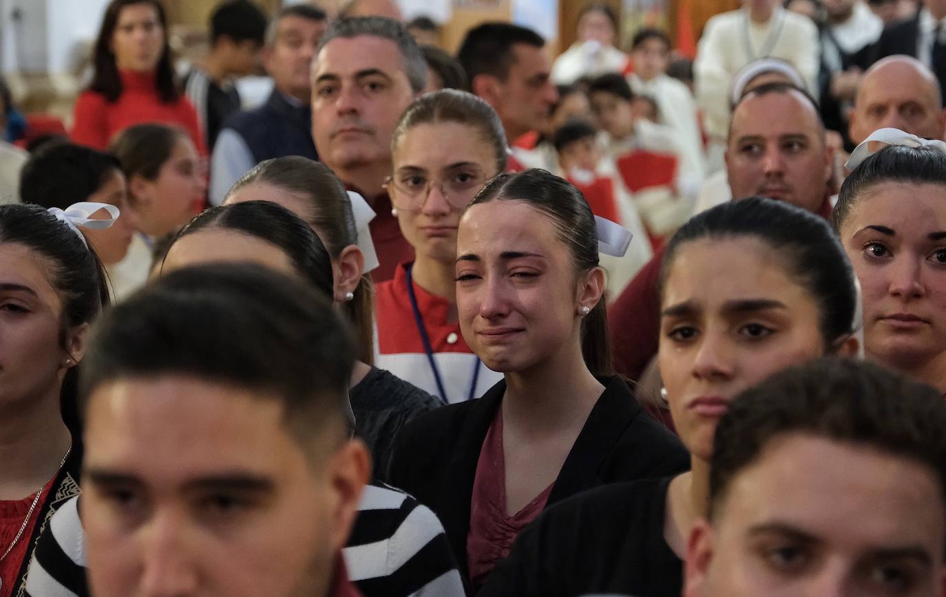 Fotos: Las Penas y el desconsuelo el Domingo de Ramos en Cádiz