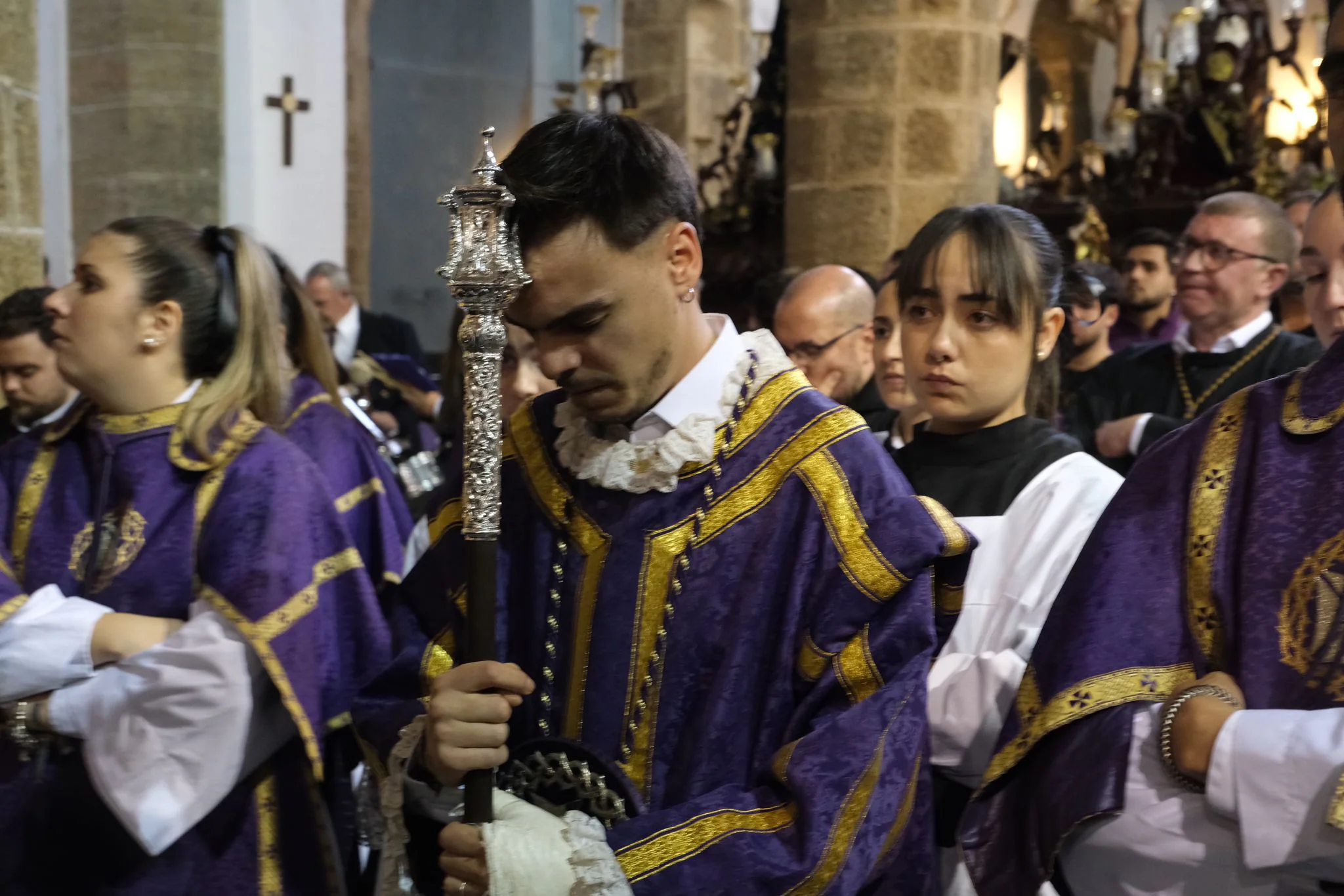 Fotos: Sanidad en el Martes Santo de la Semana Santa de Cádiz 2024