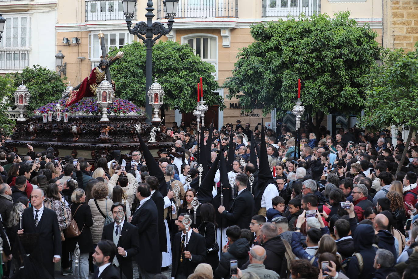 Fotos: El Caído en el Martes Santo de la Semana Santa de Cádiz 2024