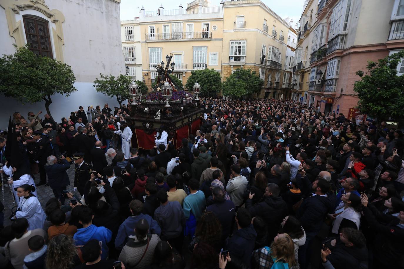 Fotos: El Caído en el Martes Santo de la Semana Santa de Cádiz 2024