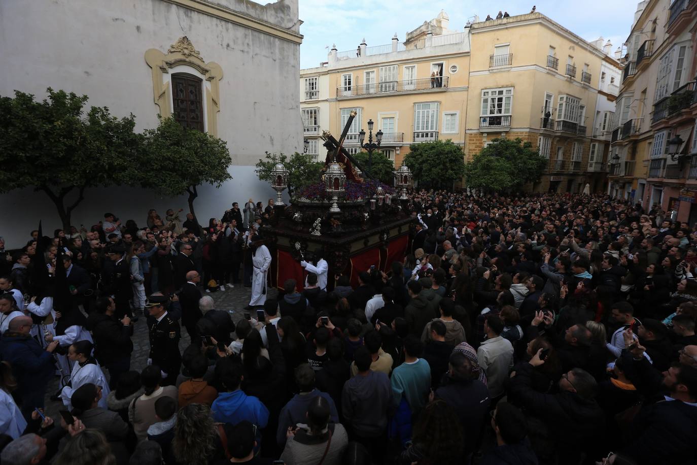 Fotos: El Caído en el Martes Santo de la Semana Santa de Cádiz 2024