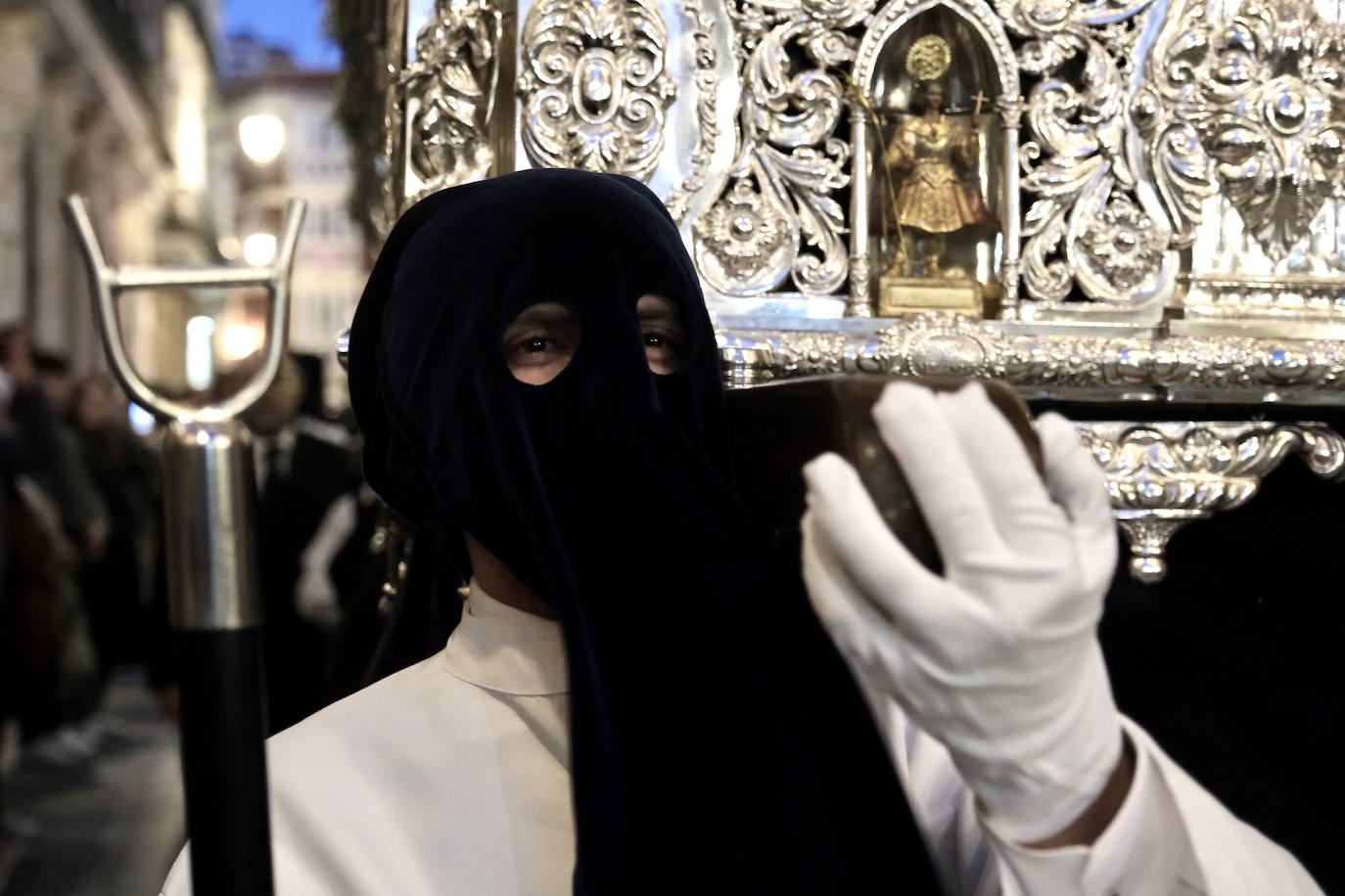 Fotos: Ecce-Homo en el Martes Santo de la Semana Santa de Cádiz