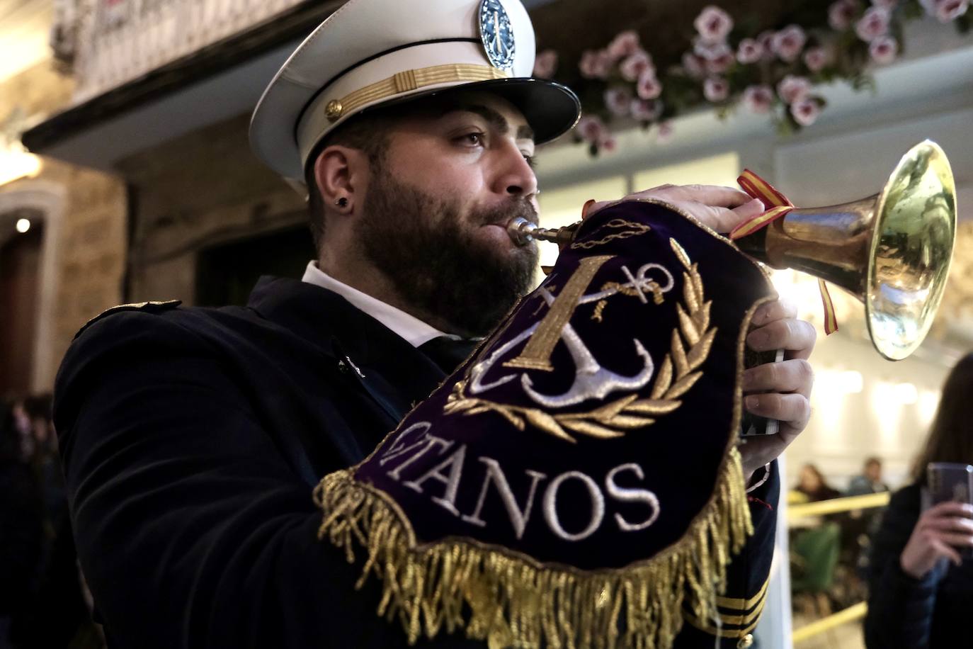 Fotos: Ecce-Homo en el Martes Santo de la Semana Santa de Cádiz