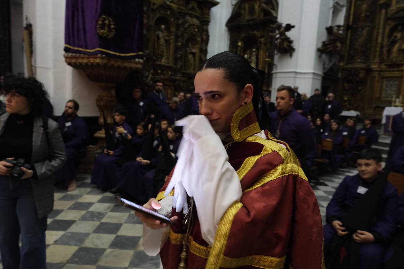 Fotos: Piedad en el Martes Santo de la Semana Santa de Cádiz 2024