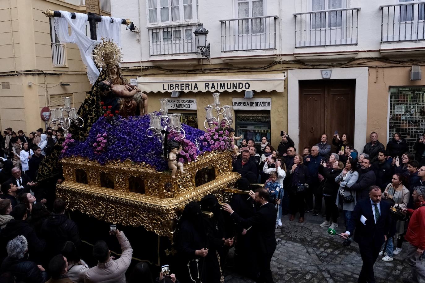 Fotos: Caminito en el Miércoles Santo de la Semana Santa de Cádiz 2024