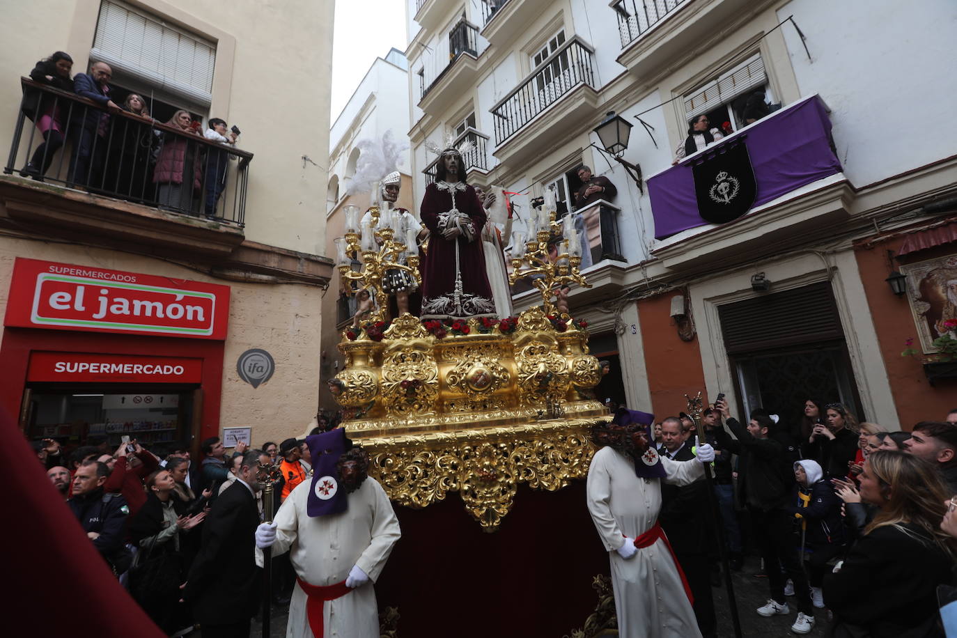 Fotos: Sentencia en el Miércoles Santo de la Semana Santa de Cádiz 2024