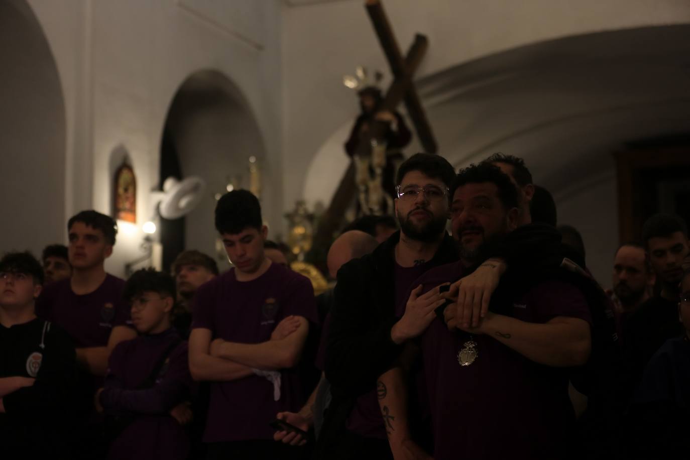 Fotos: Viernes Santo pasado por agua en Cádiz