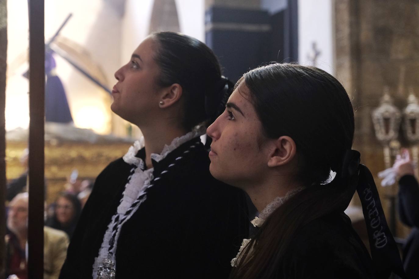 Fotos: Santo Entierro este Sábado Santo en la Semana Santa de Cádiz 2024