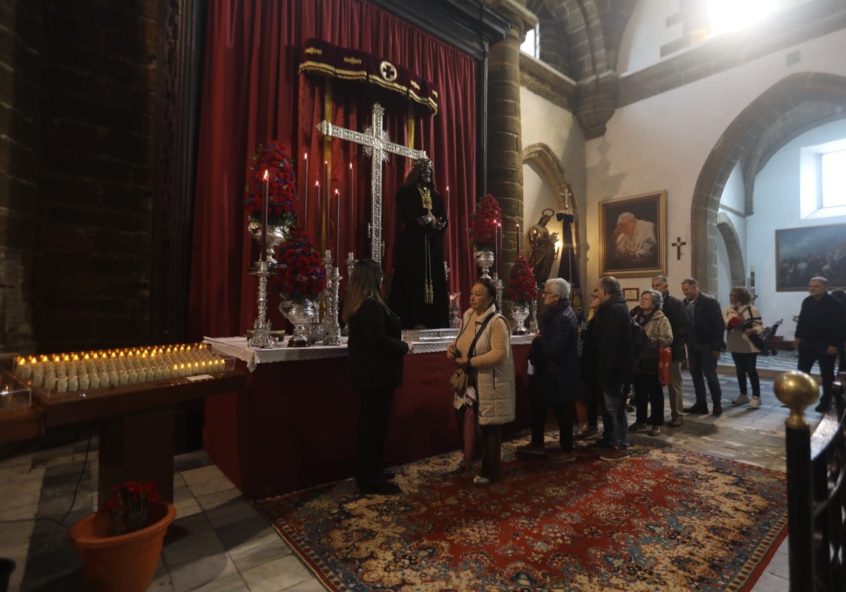 Cádiz, ante el Medinaceli, en el primer viernes de marzo