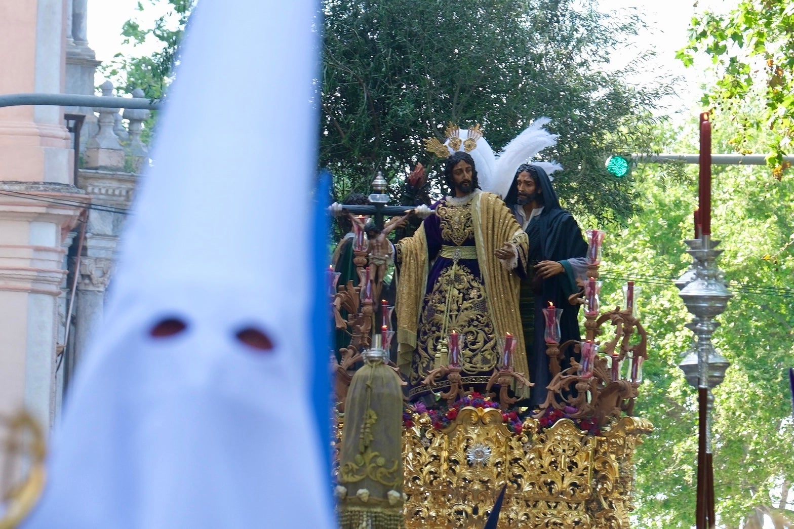 Las imágenes de Prendimiento en la Semana Santa de Cádiz 2025