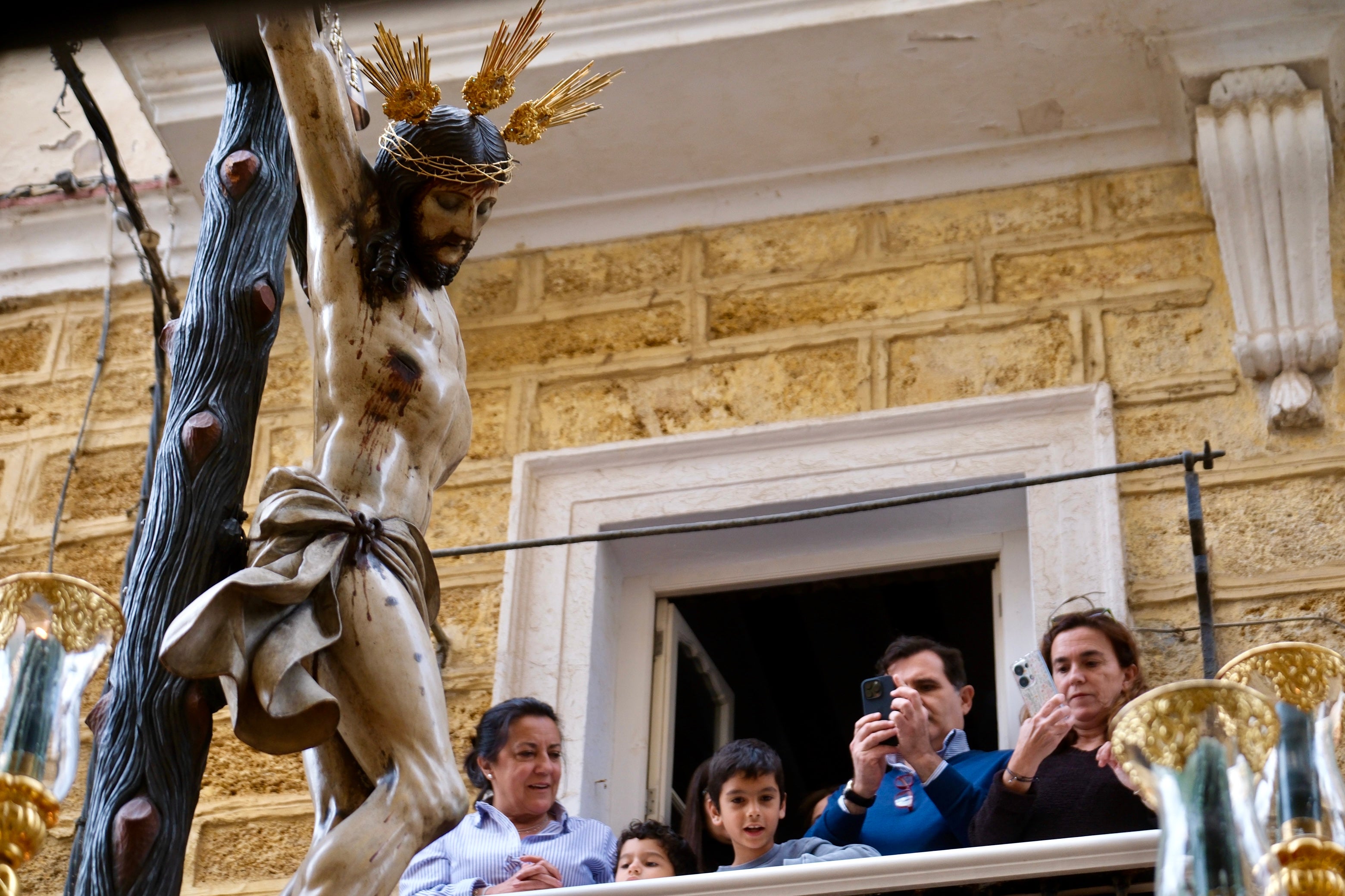 Las imágenes de Vera-Cruz en la Semana Santa de Cádiz 2025