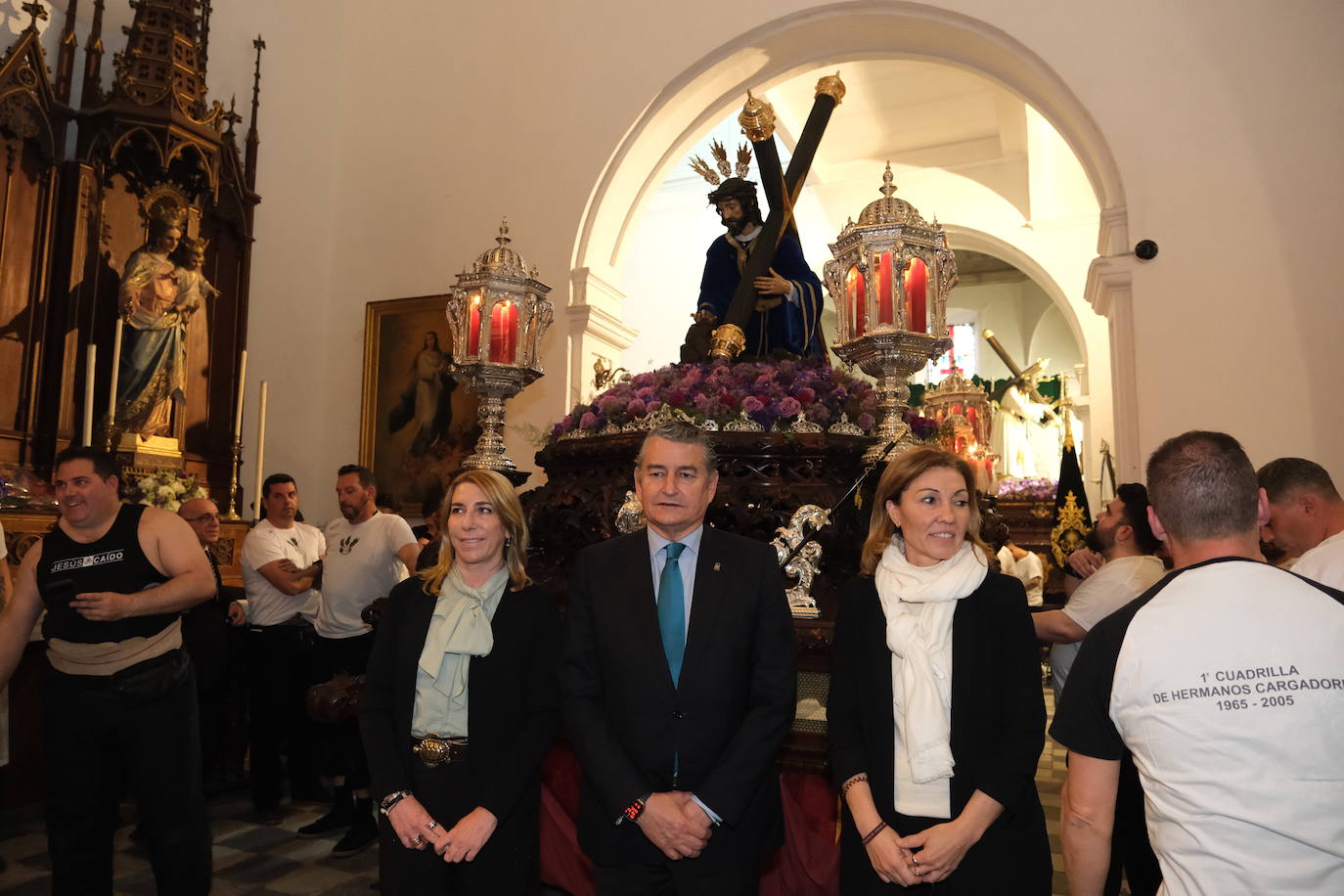 Las imágenes del Caído en la Semana Santa de Cádiz 2025