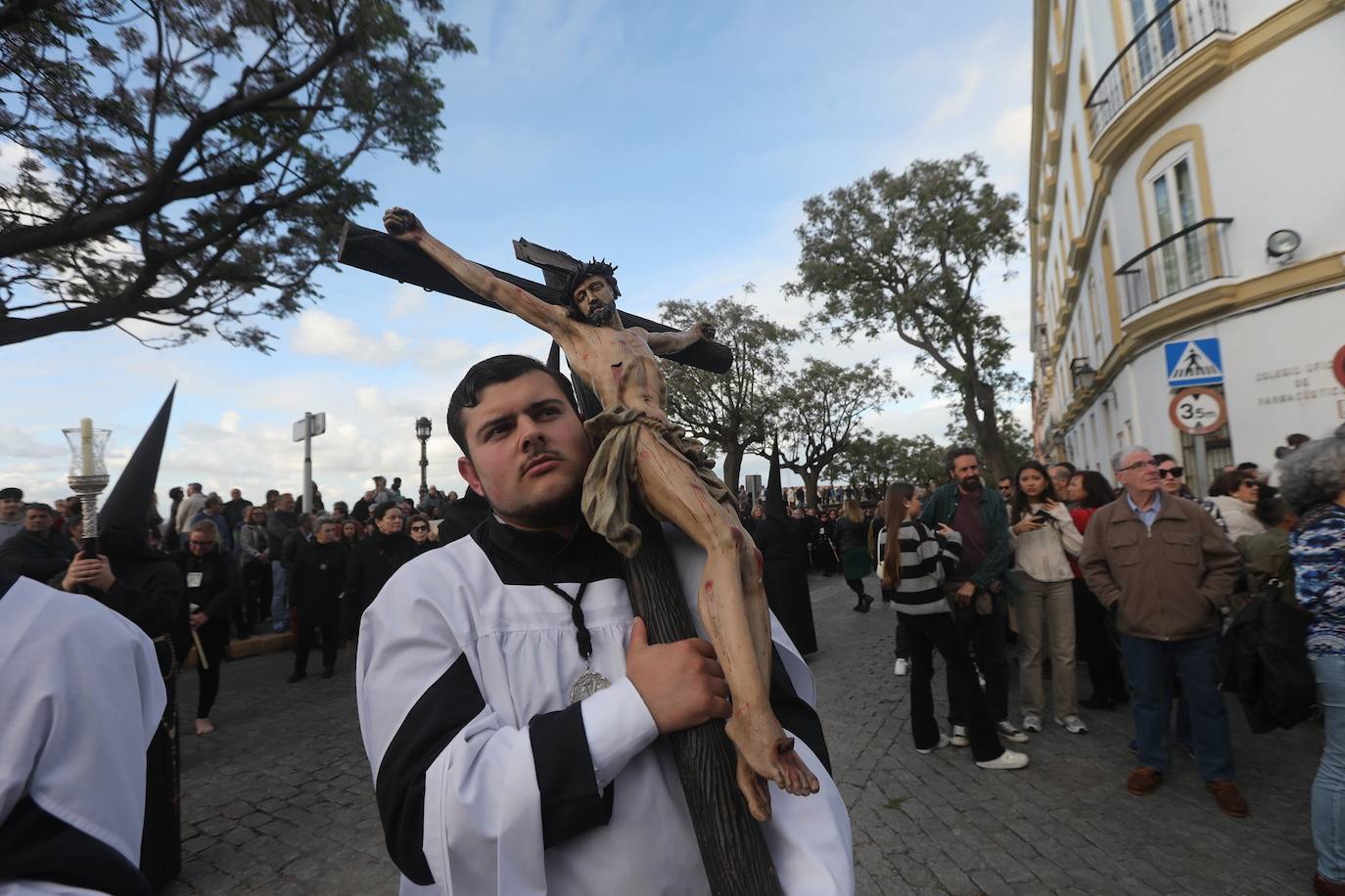 Las imágenes del Caminito en la Semana Santa de Cádiz 2025