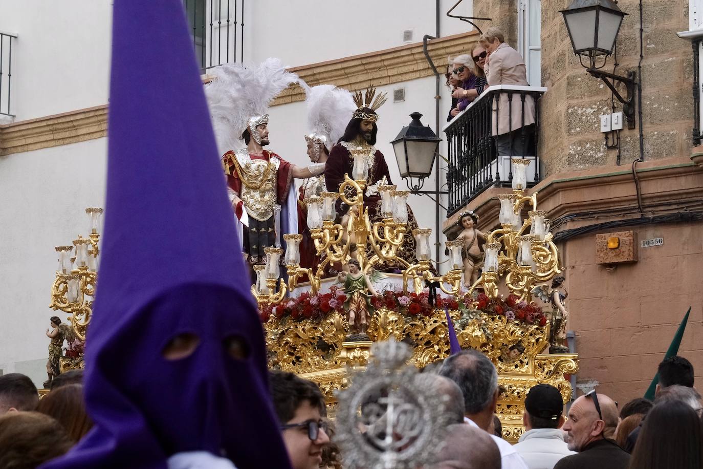 Las imágenes de Cigarreras en la Semana Santa de Cádiz 2025