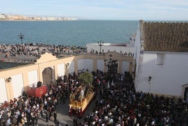 Crónica: Histórico Jueves Santo en Cádiz