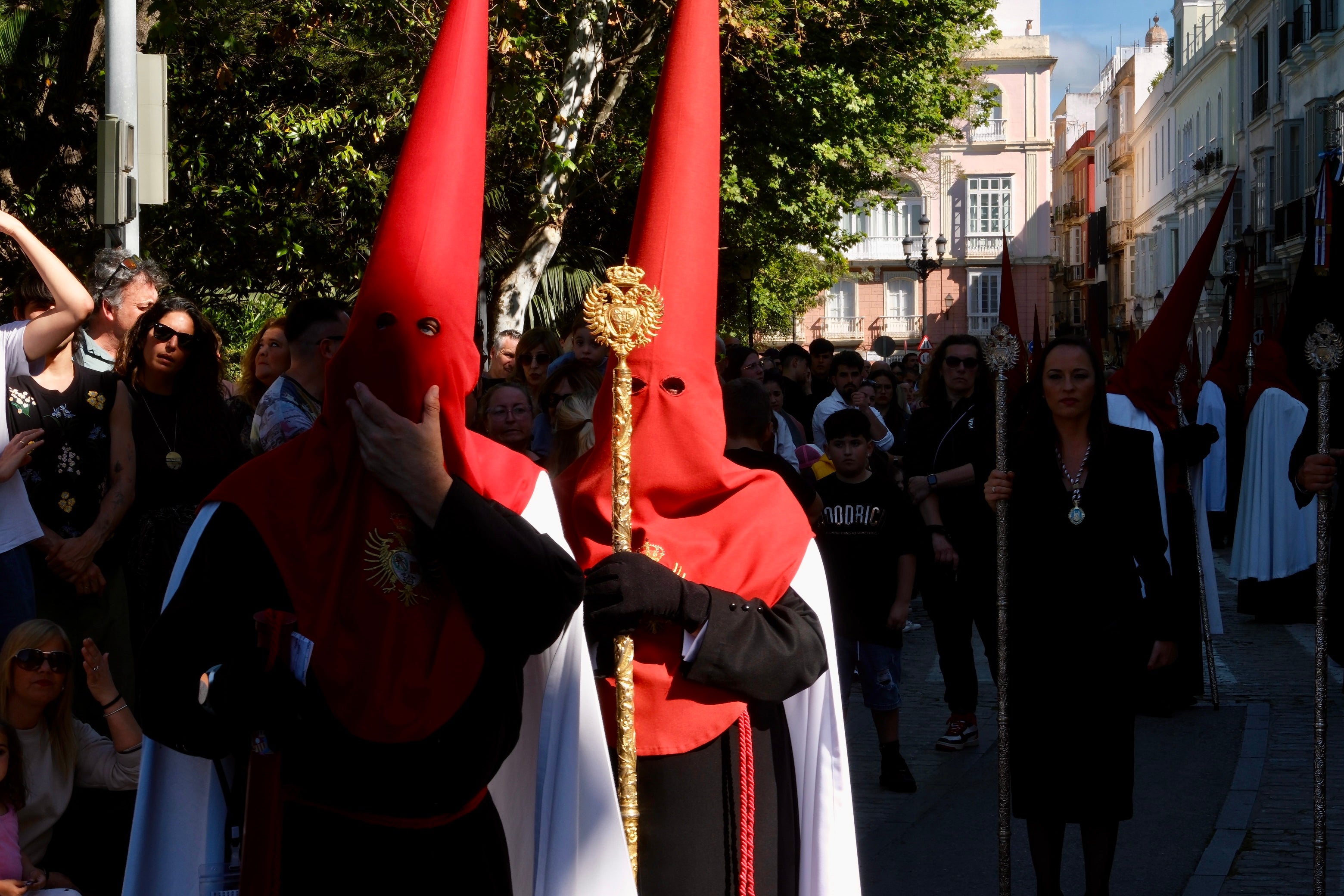 Fotos: Expiración el Viernes Santo en la Semana Santa de Cádiz 2025