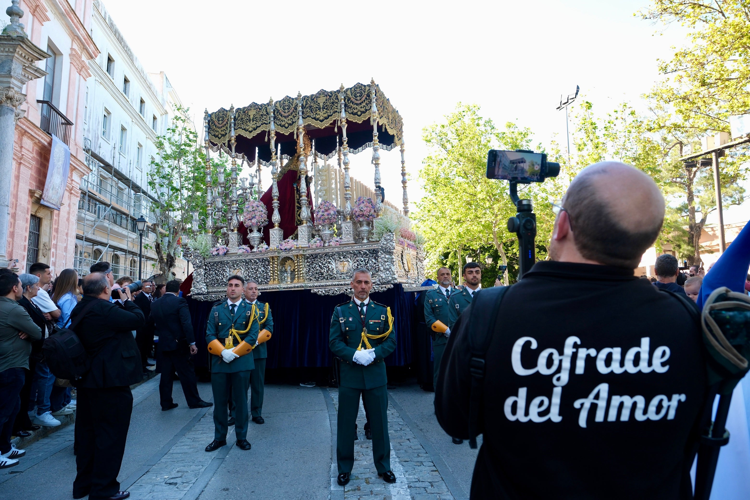 Fotos: Expiración el Viernes Santo en la Semana Santa de Cádiz 2025