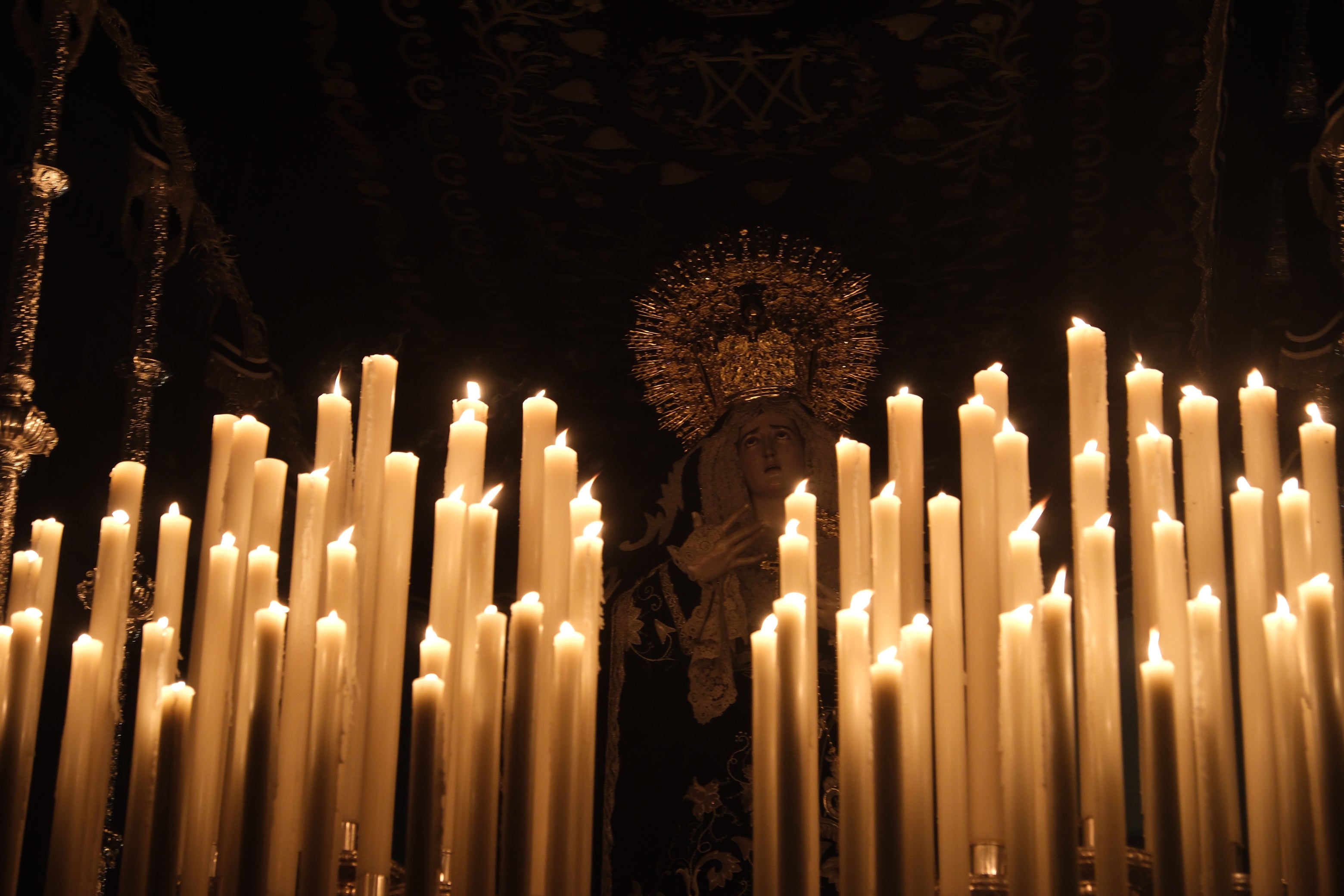 Fotos: Buena Muerte el Viernes Santo en la Semana Santa de Cádiz 2025