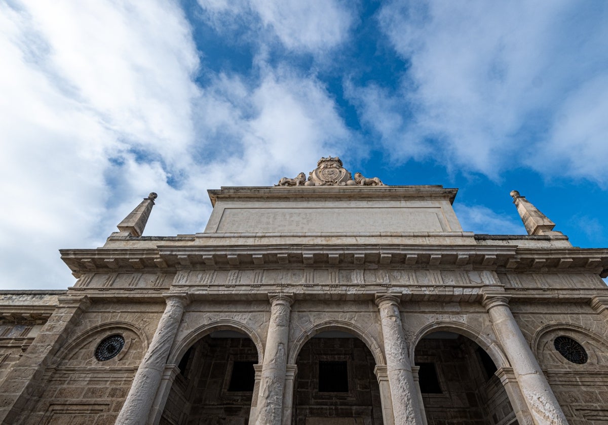 Cádiz inicia el tiempo de las Glorias con la presentación del cartel y la pregonera