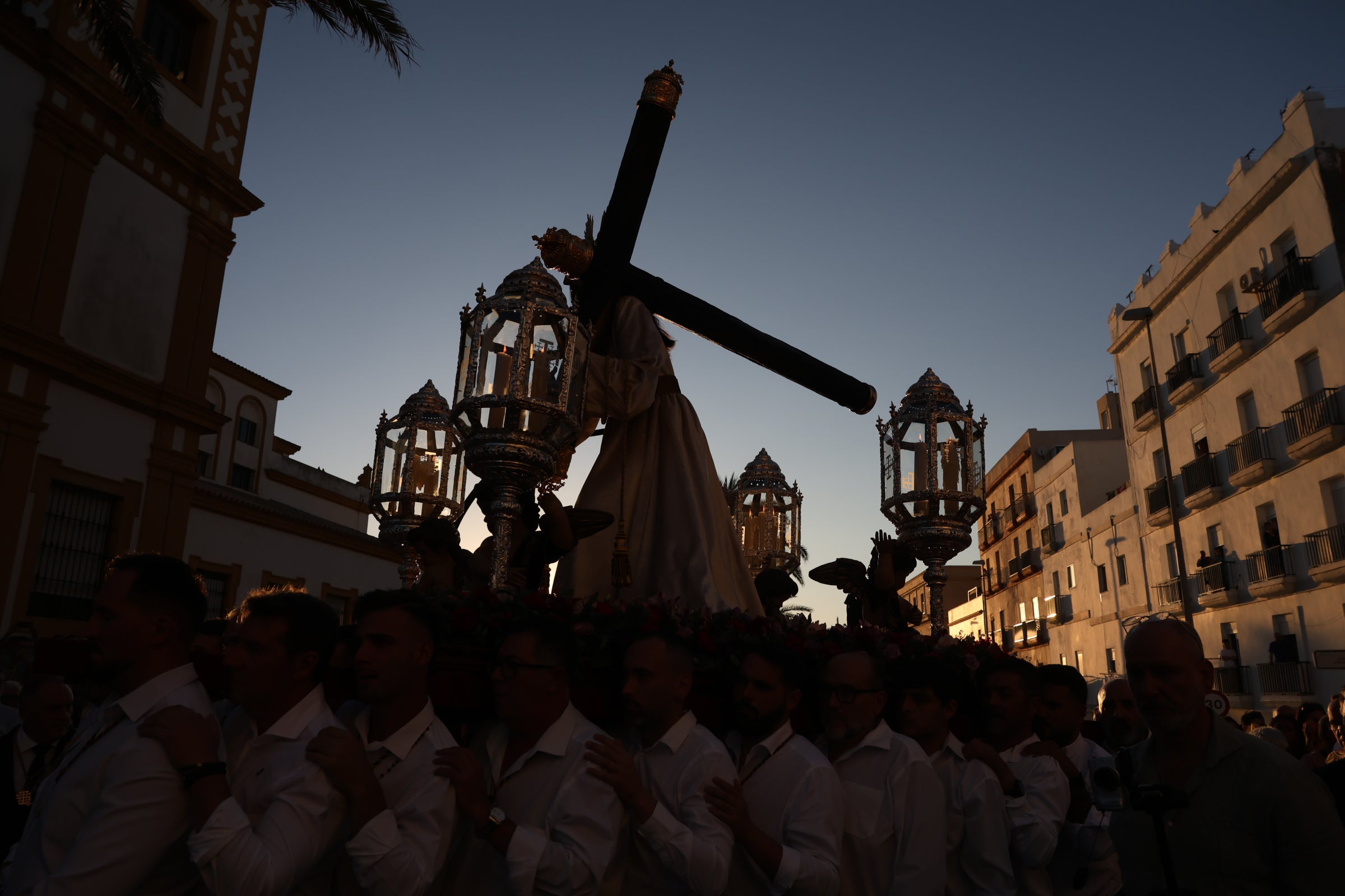 Las imágenes del comienzo de la Peregrinación Extraordinaria del Nazareno