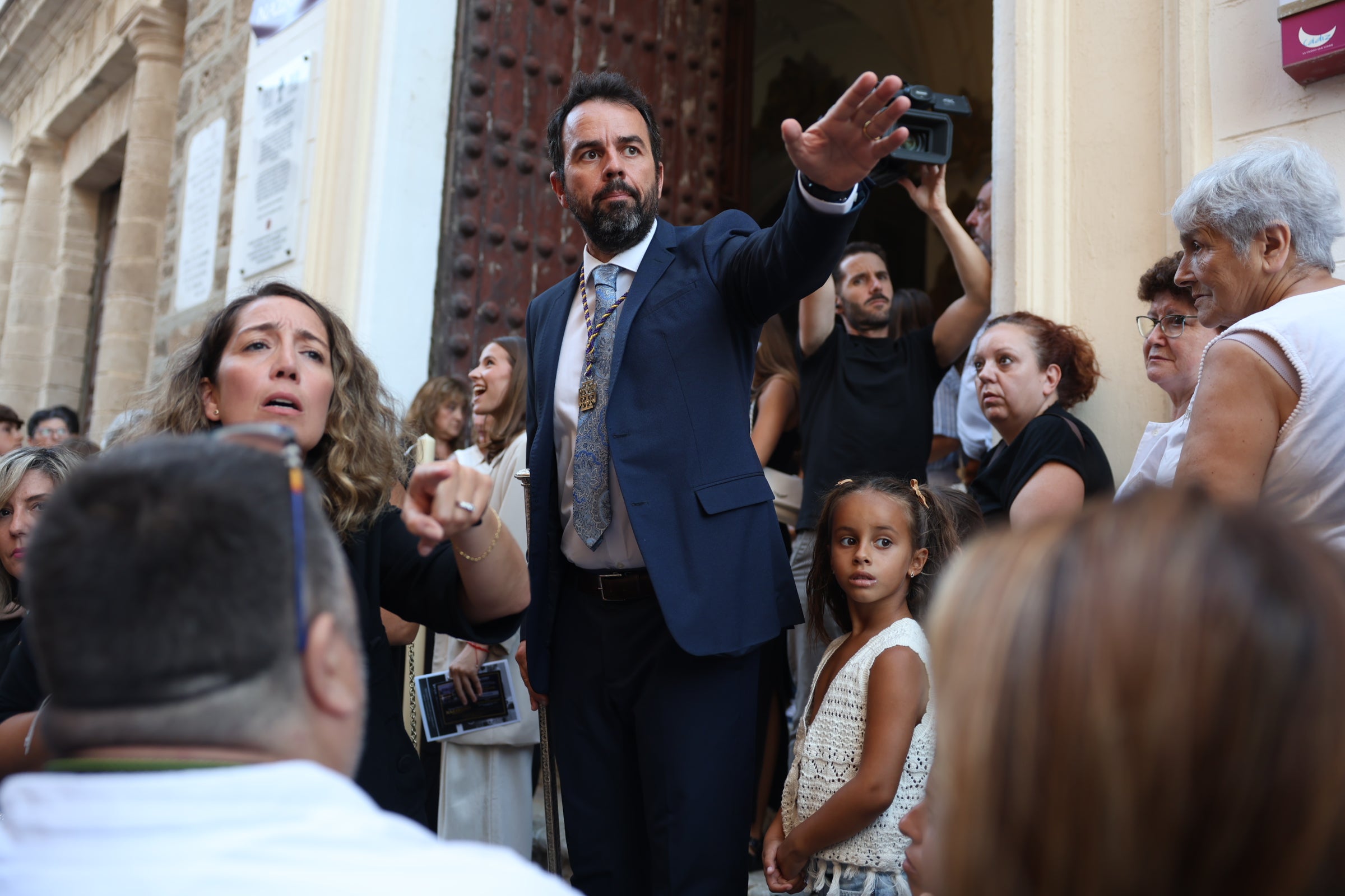 Las imágenes del comienzo de la Peregrinación Extraordinaria del Nazareno