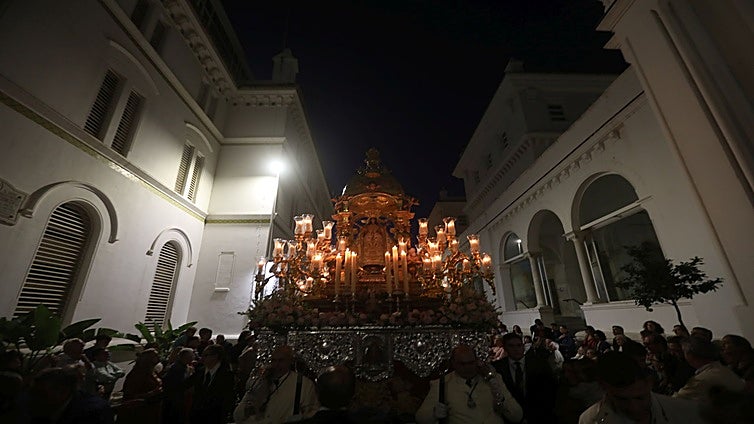 Cádiz se rinde a su Virgen de la Palma en una jornada de fe, historia y gratitud