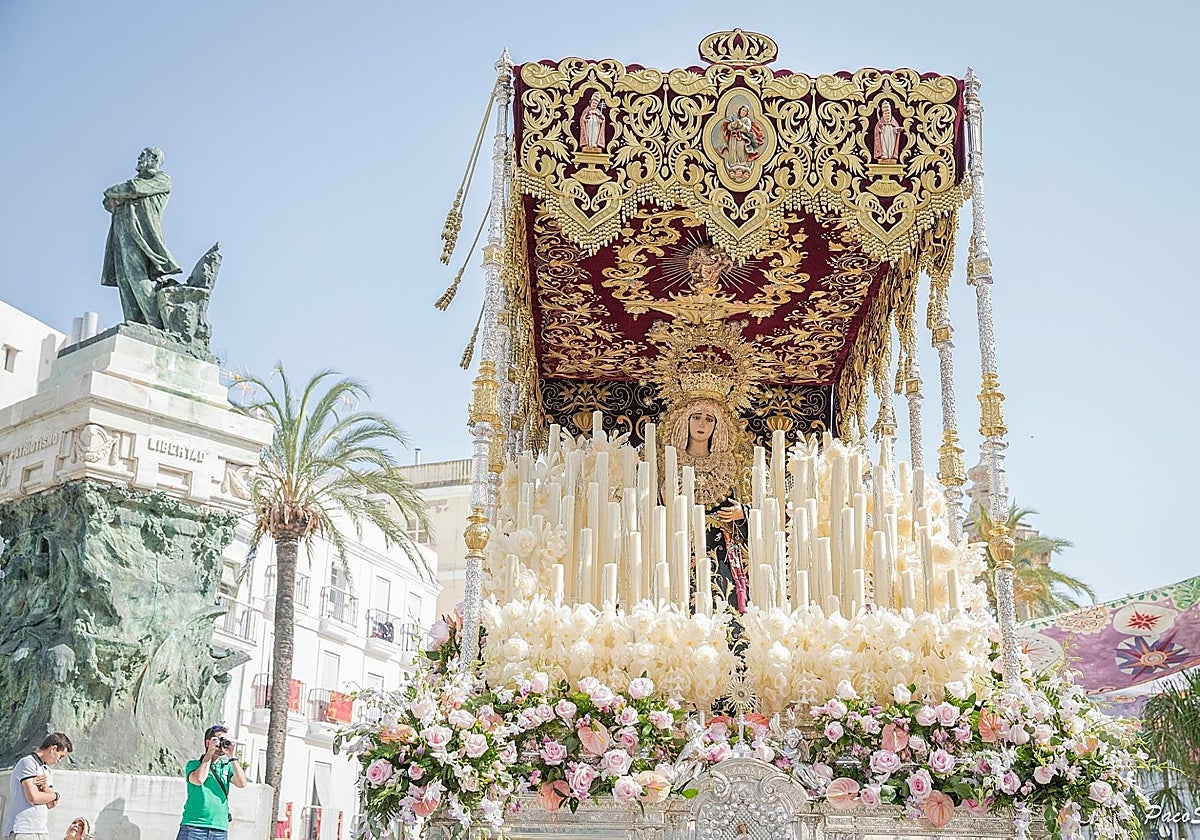 Cádiz vive una semana histórica: la Virgen del Buen Fin inicia su triduo y peregrina a la Catedral en su 75º aniversario