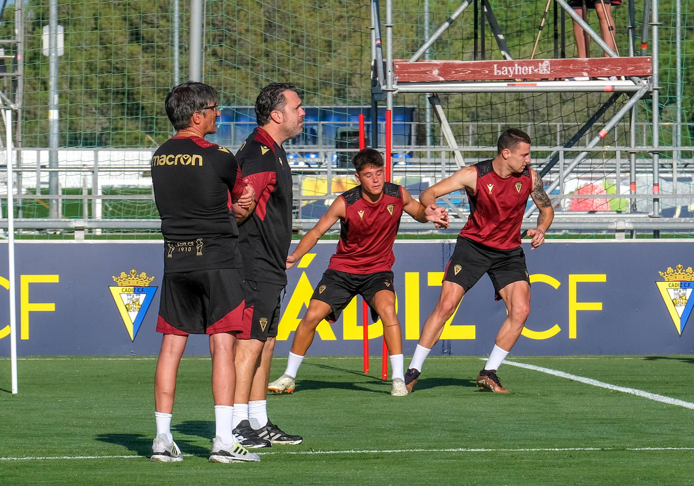 El regreso a los entrenamientos del Cádiz, en imágenes