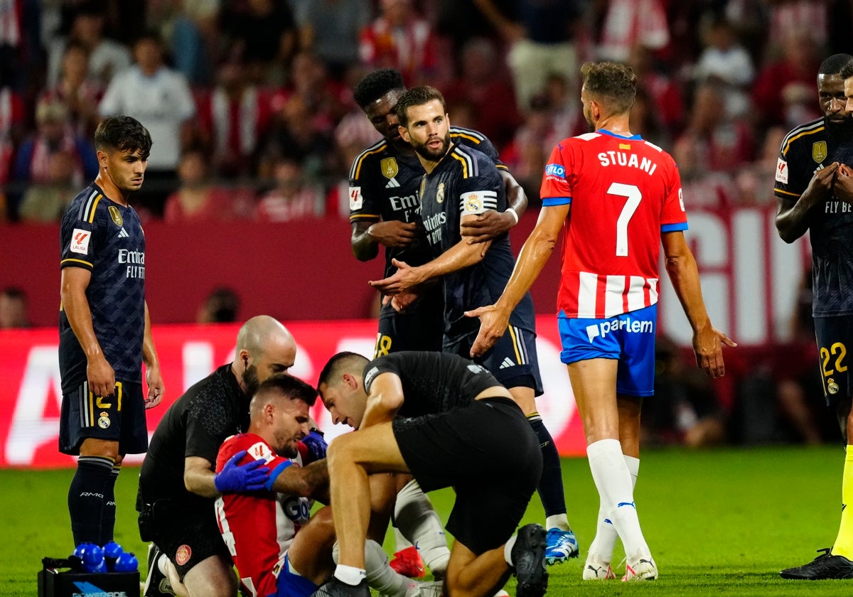 Portu recibió una dura entrada de Nacho.