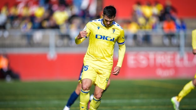 Maxi Gómez ya no es titular en el Cádiz CF.