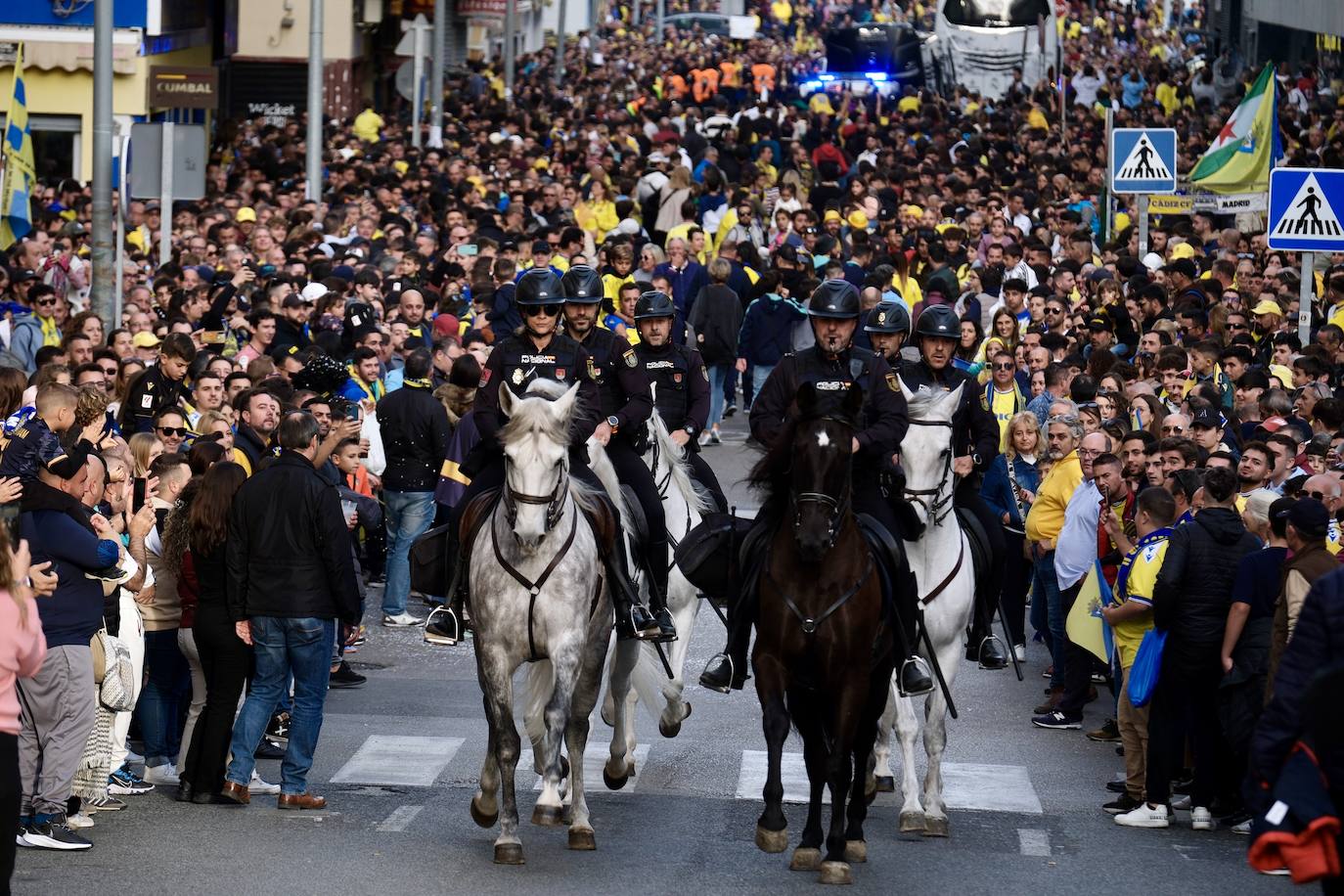 FOTOS: Llegada de Cádiz y Real Madrid al estadio