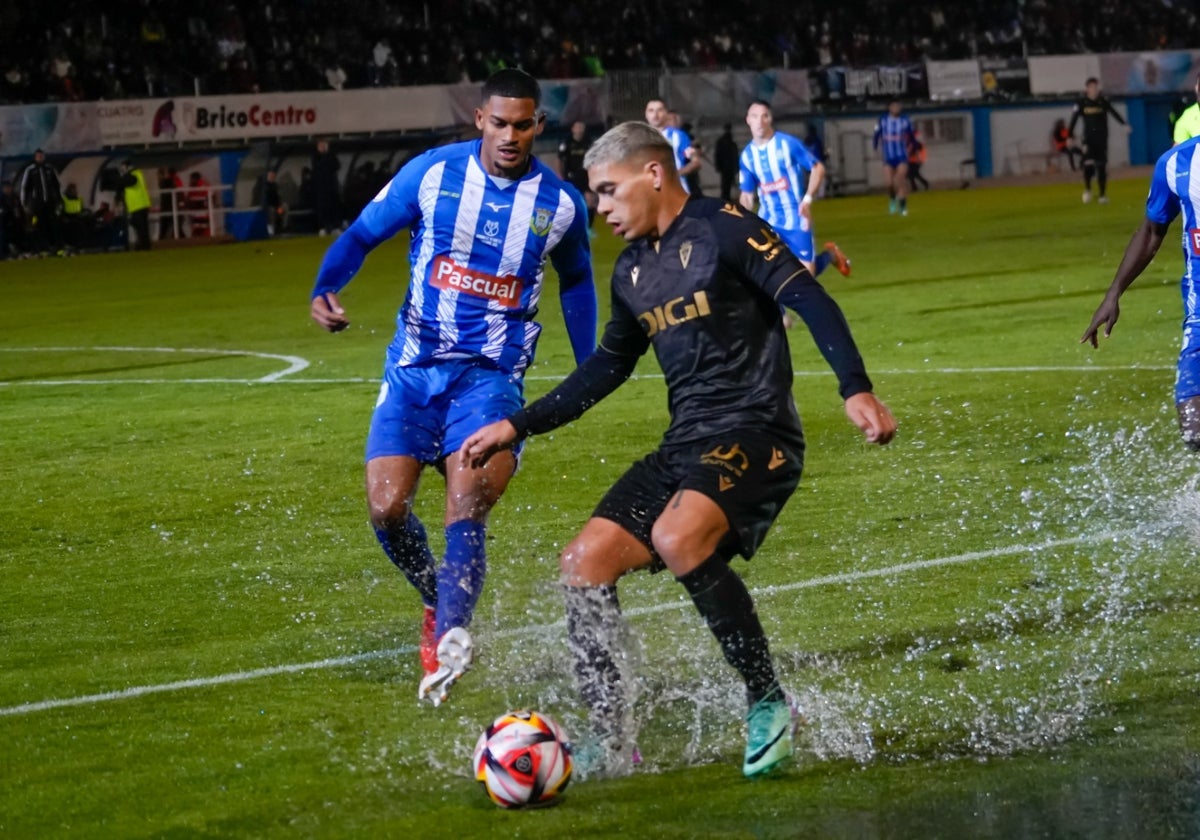 Arandina - Cádiz; resumen, resultado y goles (2-1)